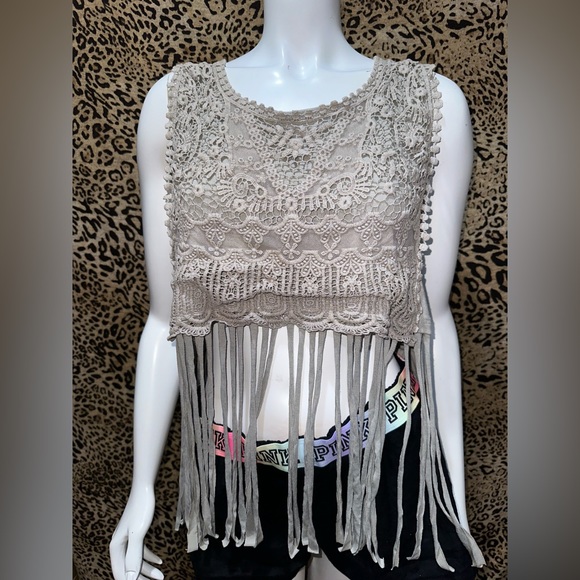 Xl western style crop top - Picture 1 of 4
